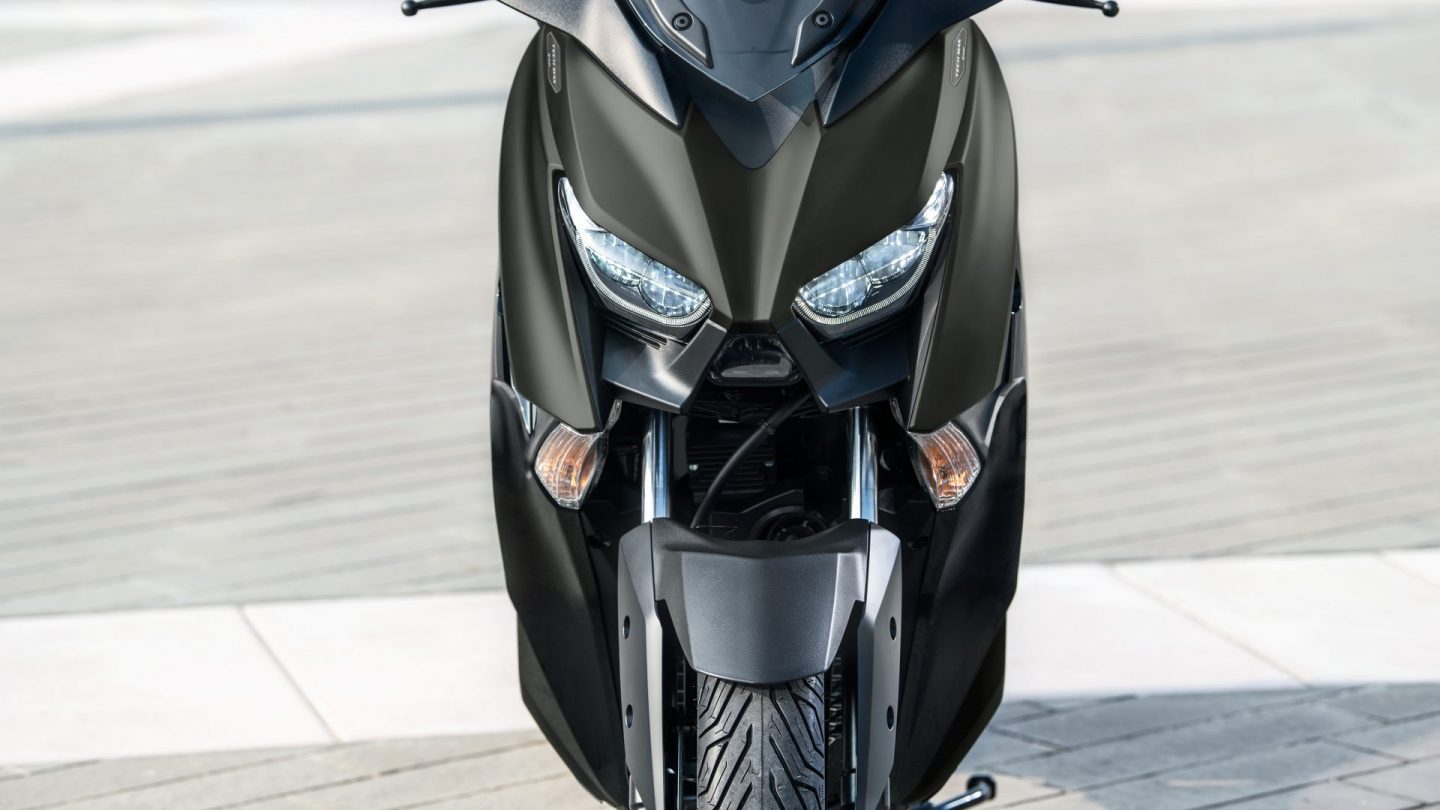 Yamaha-XMAX-125-Tech-Camo-2021-Dumke-Luett-Hamburg-Vertragshaendler